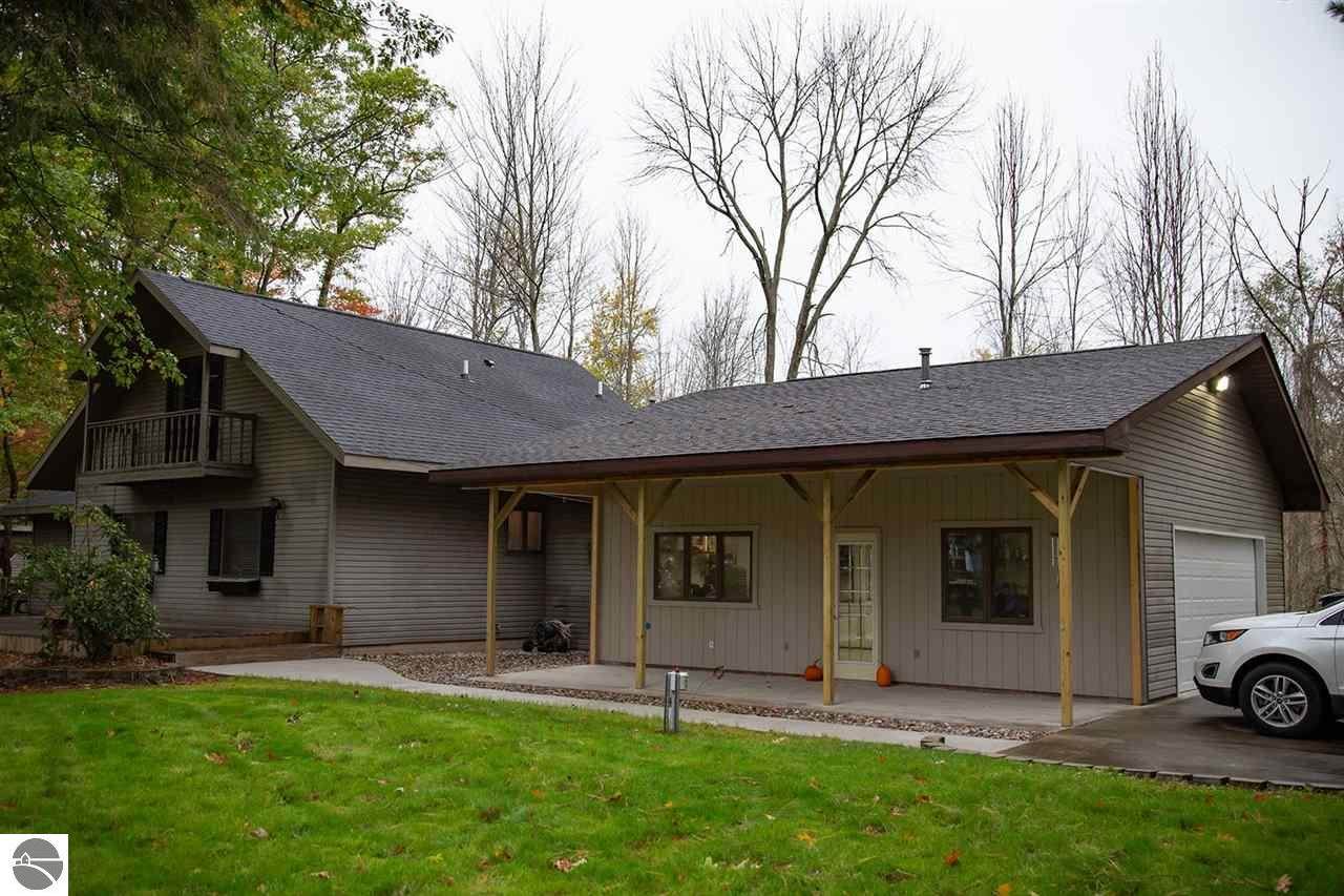 3045 Point Augres Road - Photo 1
