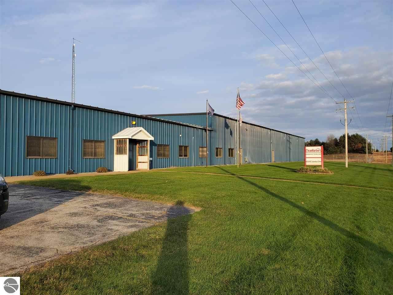 4030 Columbus Drive - Photo 1
