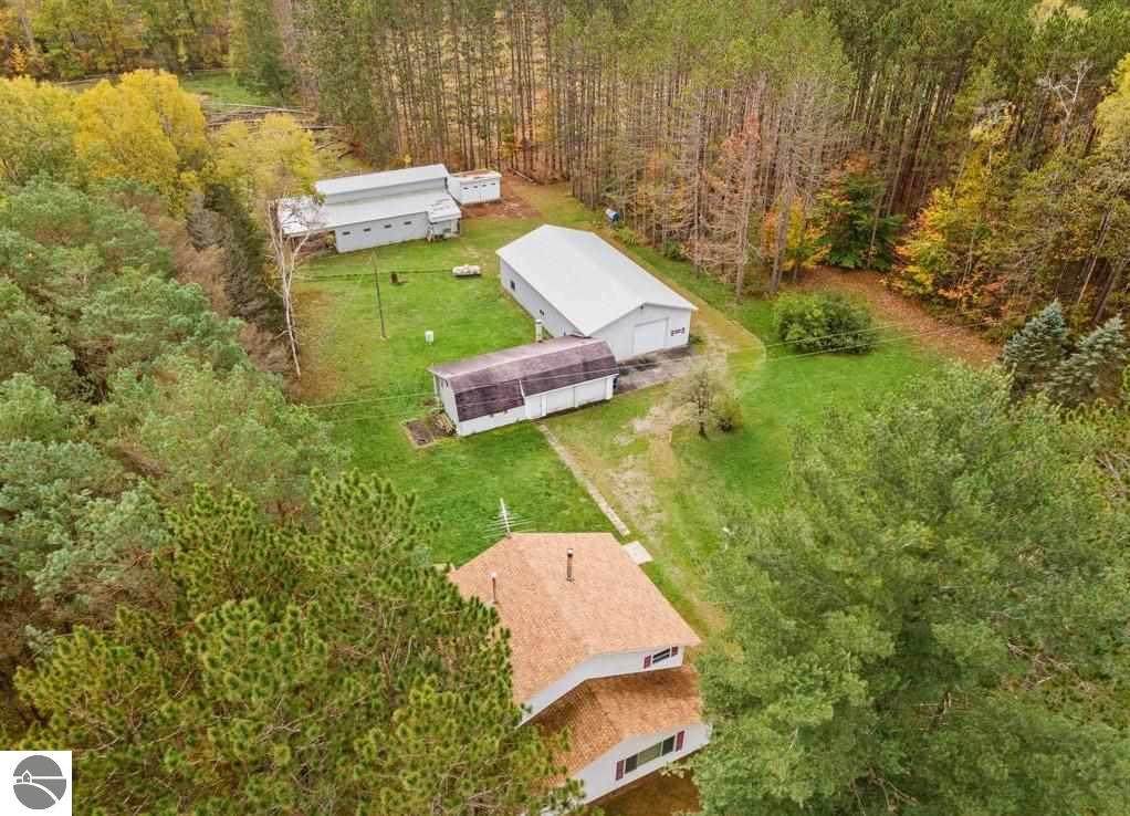 11323 Jefferson Avenue - Photo 1