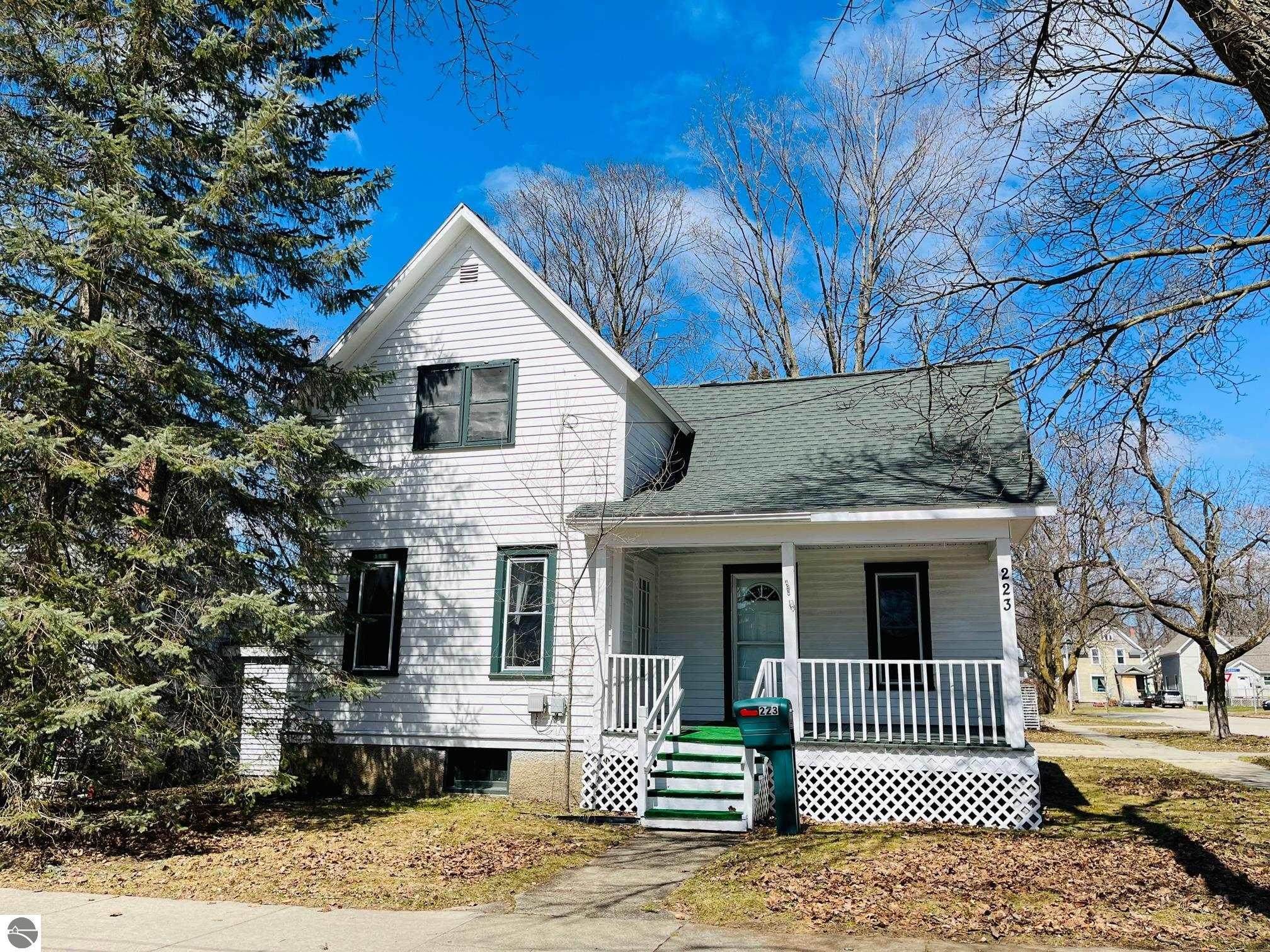 223 Evart Street - Photo 1