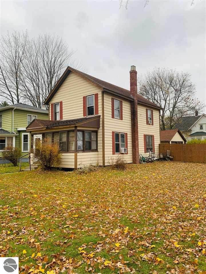 313 Andre Street - Photo 1