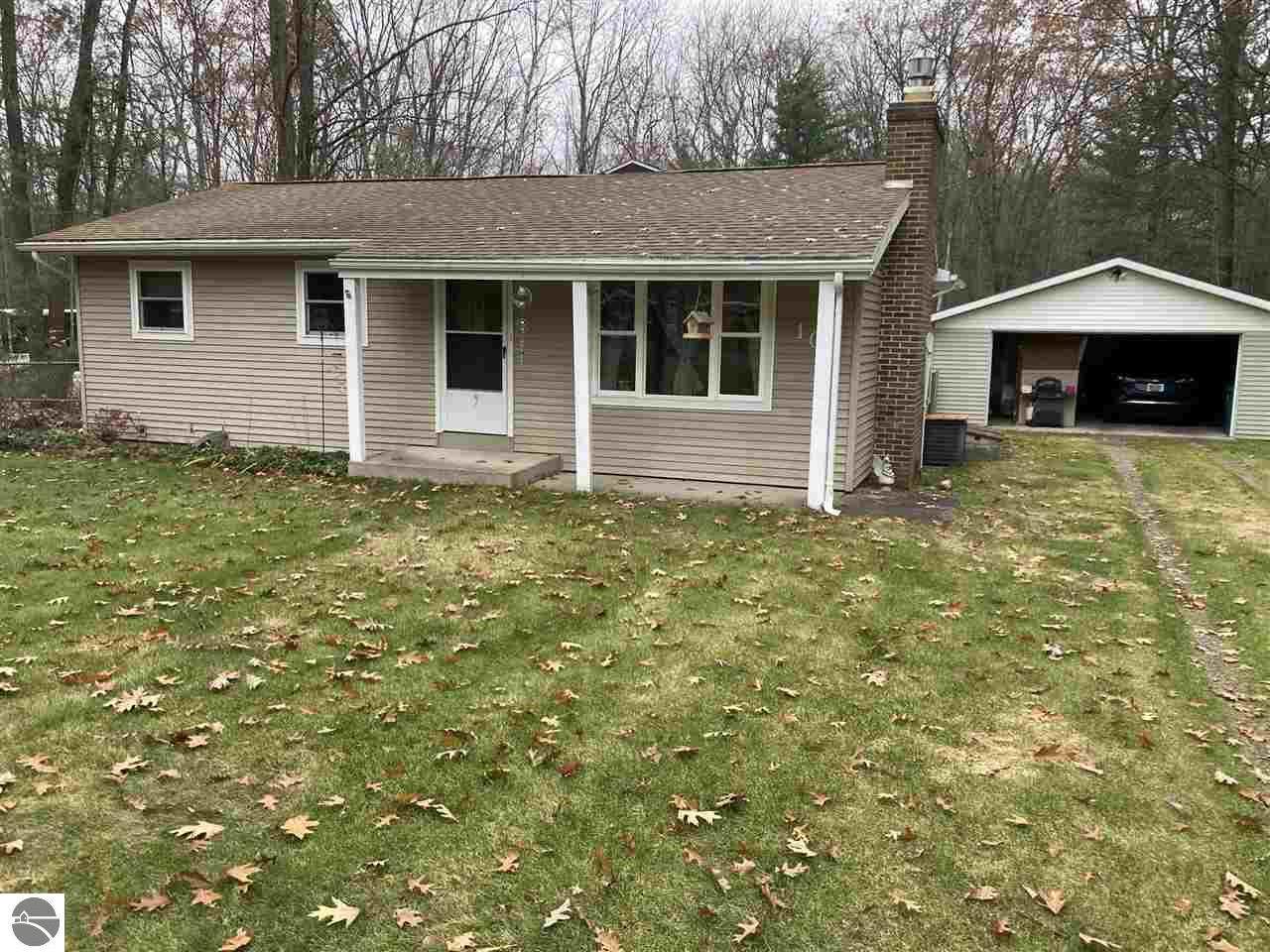 108 Greenbriar - Photo 1