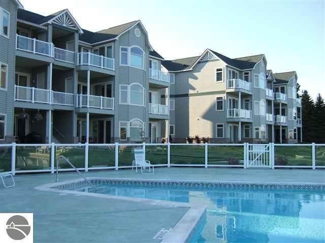110 Ames - Photo 1