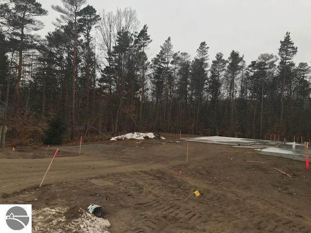 38 Oriole Drive - Photo 1
