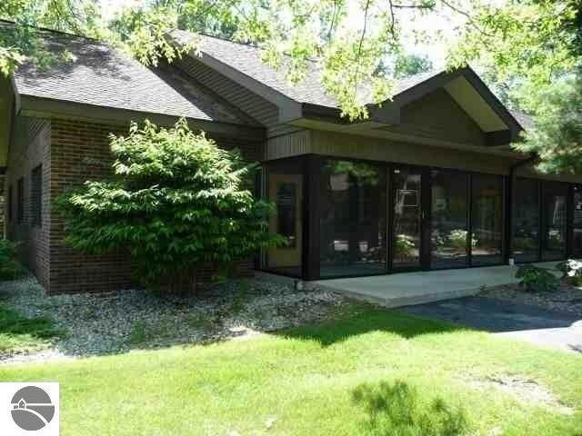 954 Business Park Drive - Photo 1
