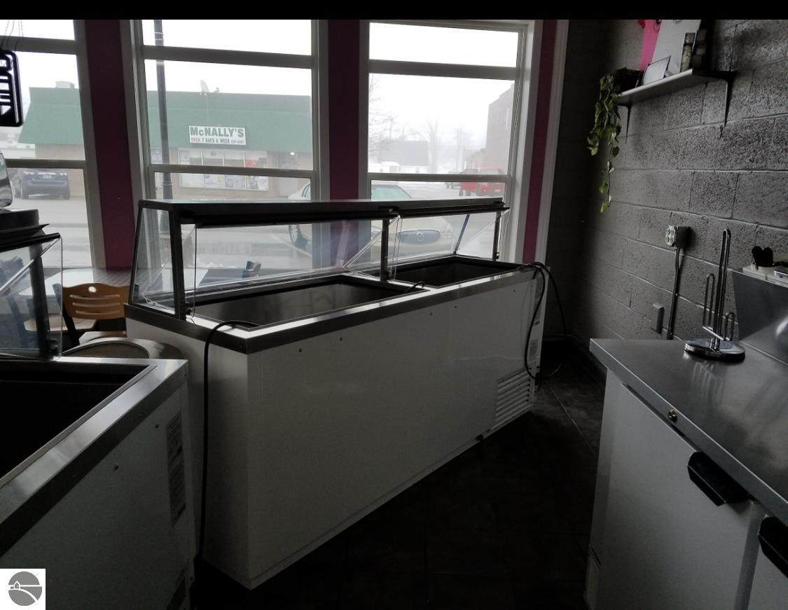 123 Roland Street - Photo 1