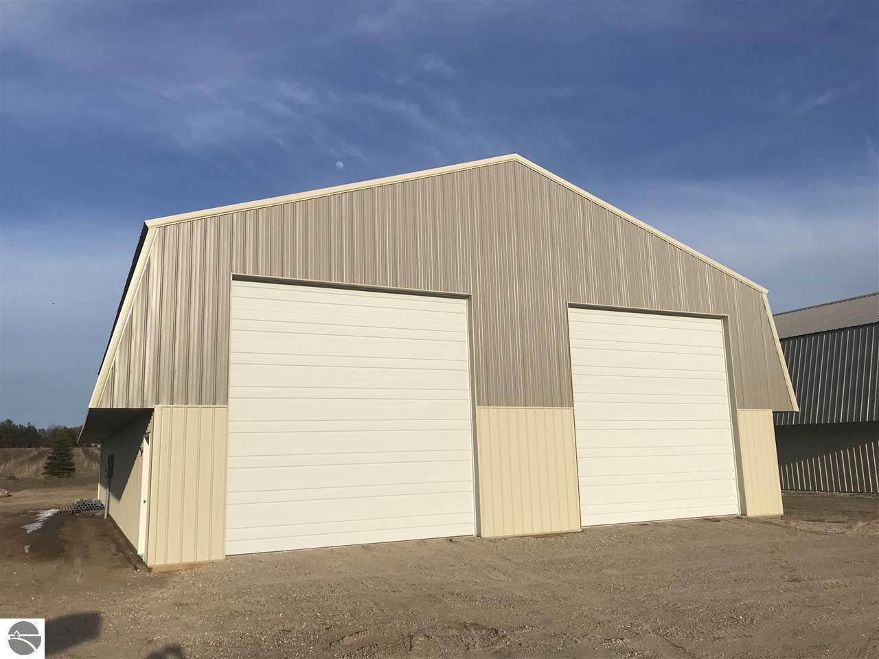 6925 & 6923 Albatross Avenue - Photo 1