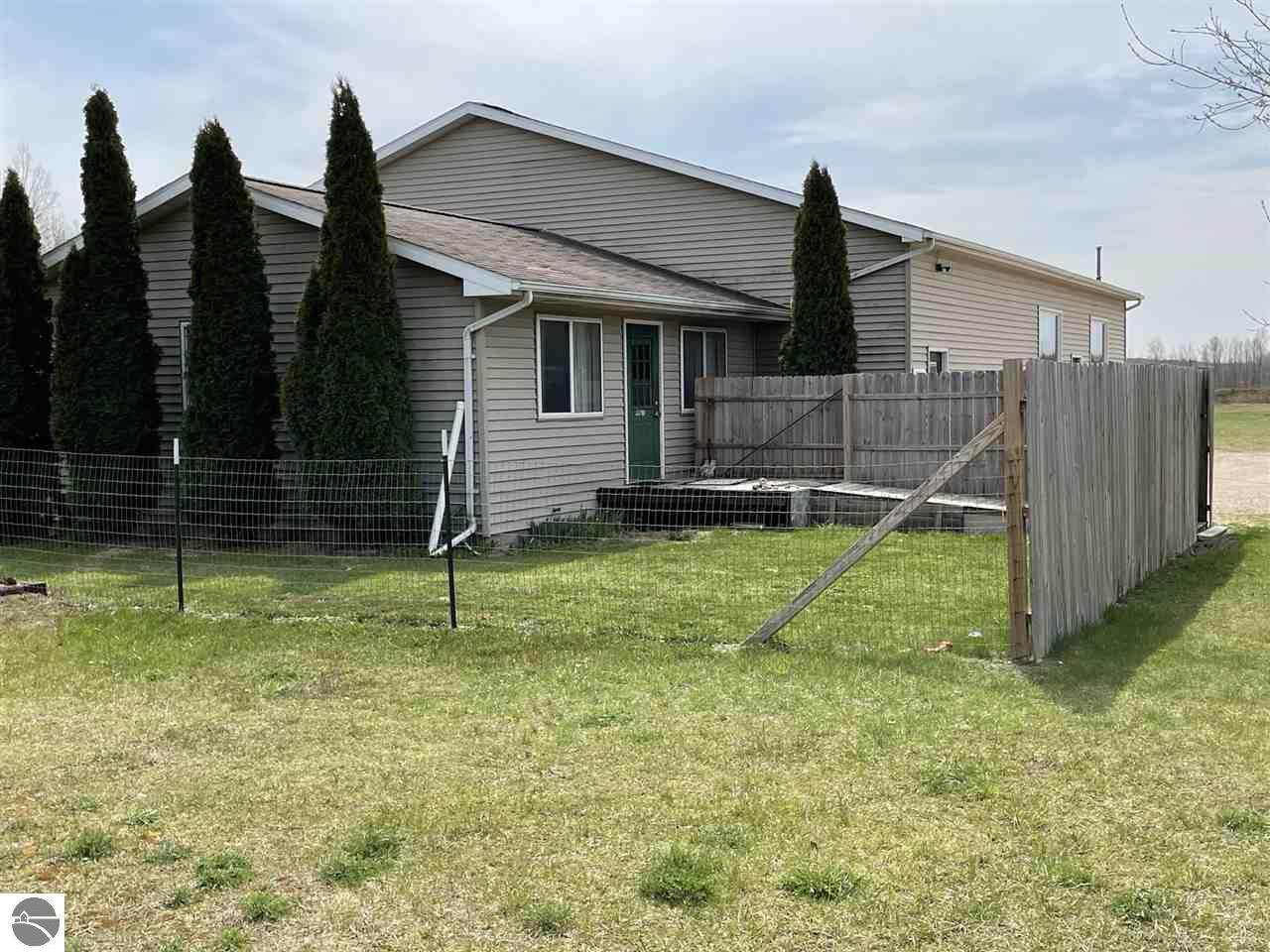 6813 Baseline Road - Photo 1