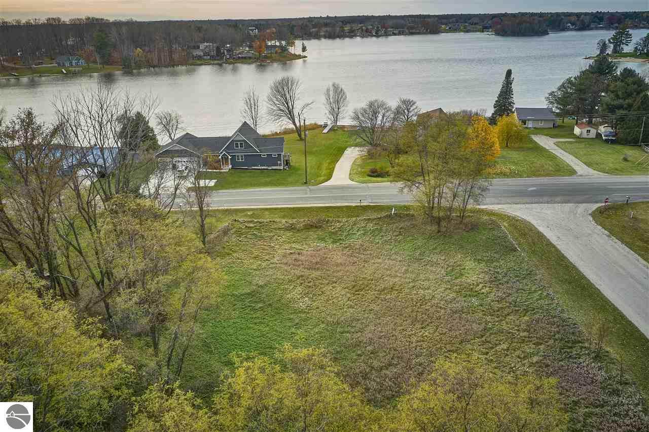 321 East Silver Lake Road - Photo 1