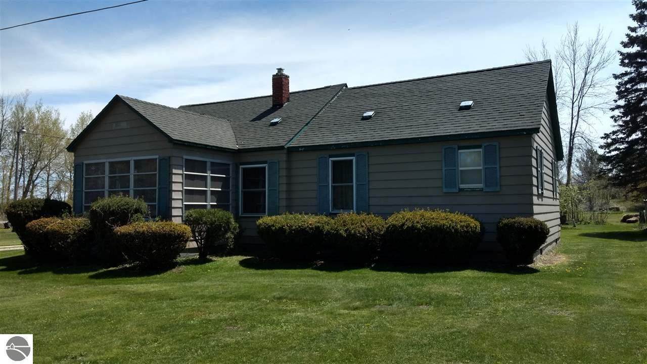 1996 Huron Road - Photo 1