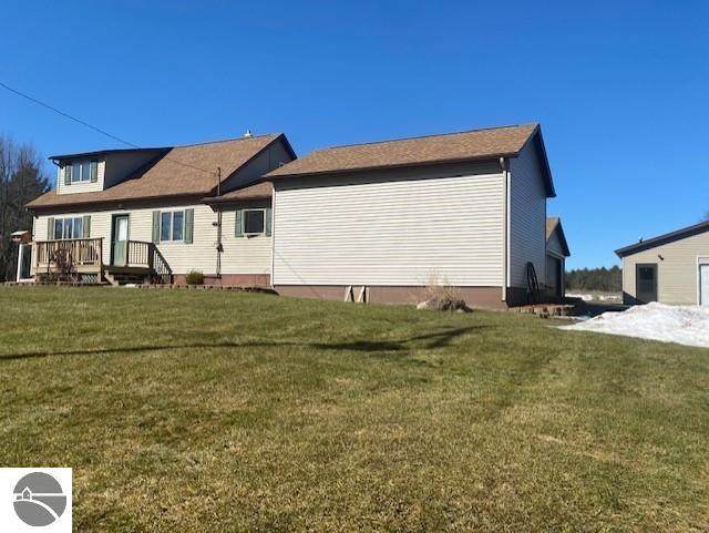 1608 Gray Road - Photo 1