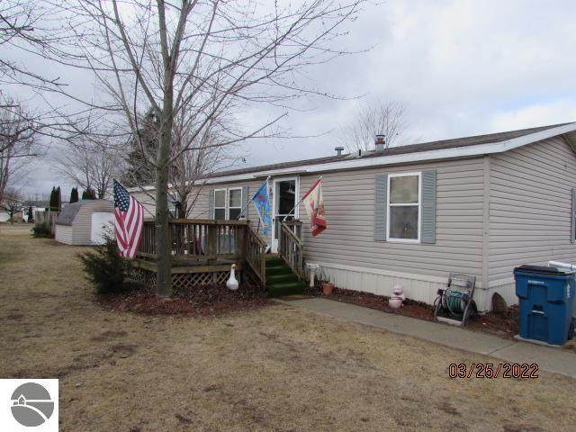 5492 Aster Road - Photo 1
