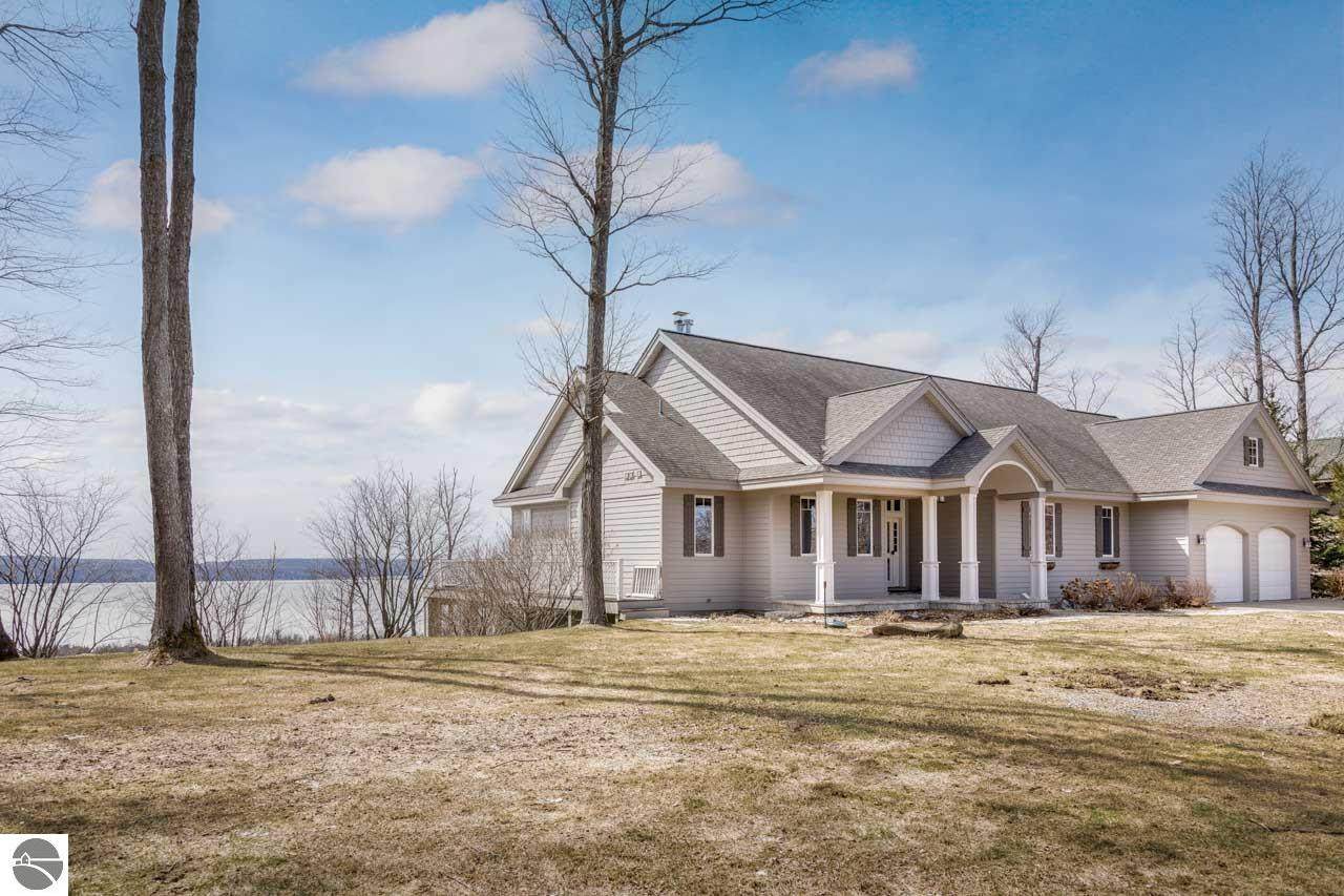 6847 Glen Lake View Drive - Photo 1