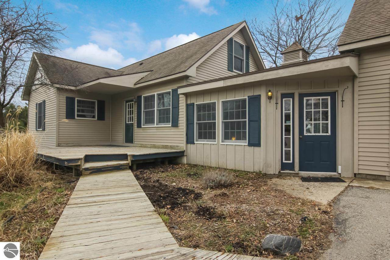 8180 Cherry Avenue - Photo 1