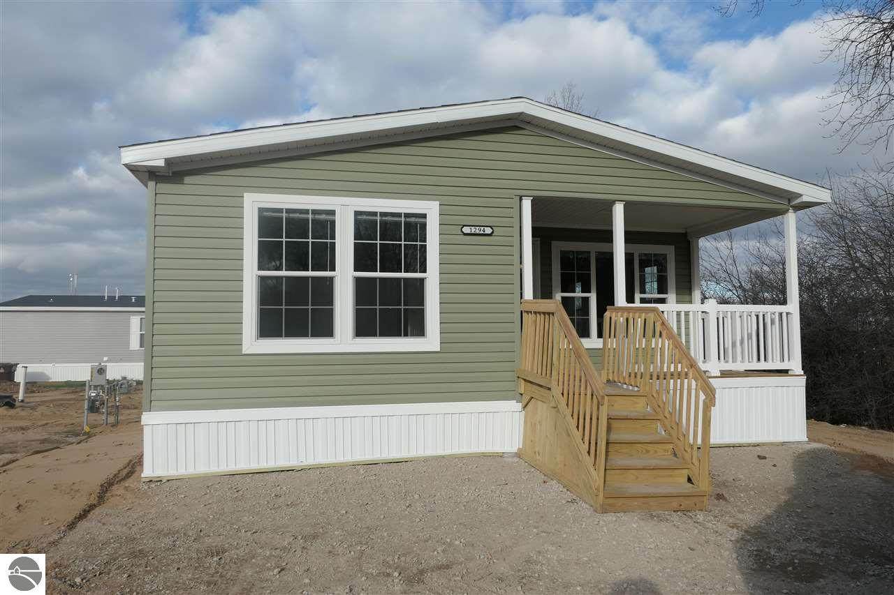 1049 Jackson - Photo 1
