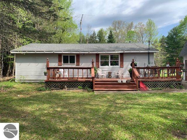 22381 190th Avenue - Photo 1