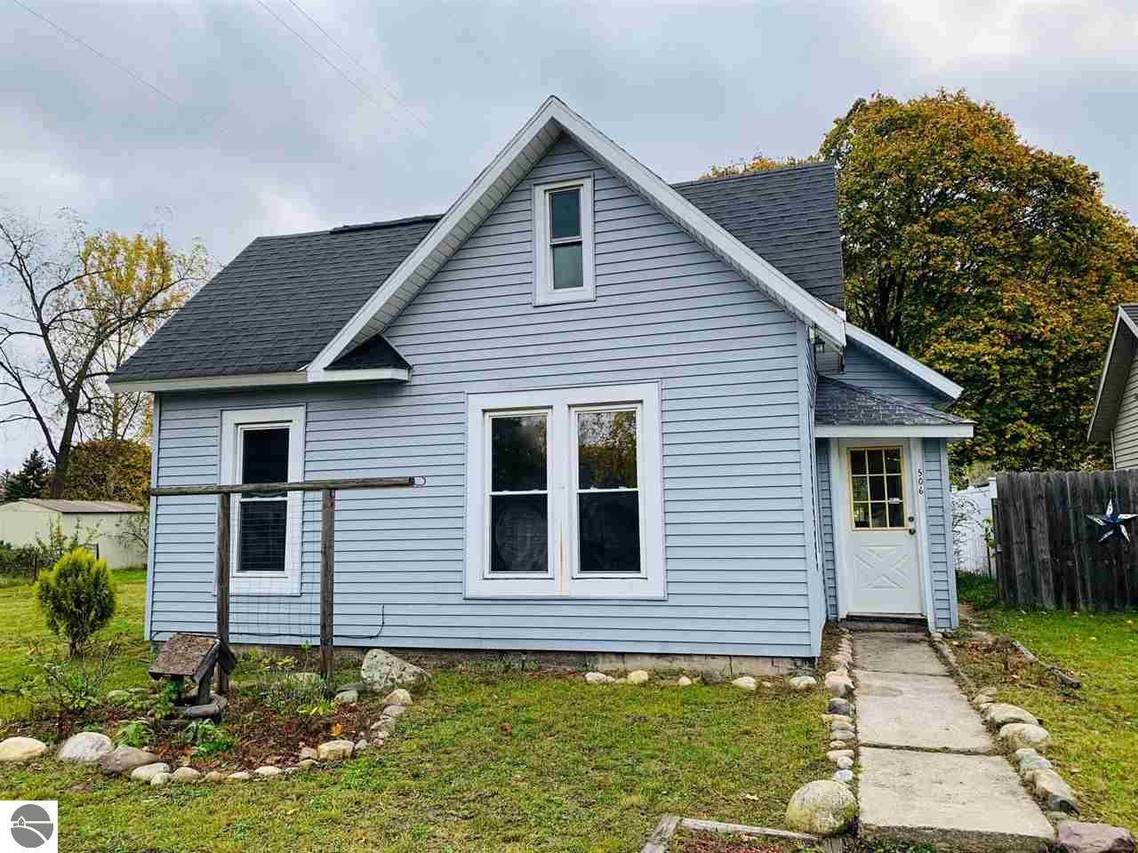 506 Selma Street - Photo 1