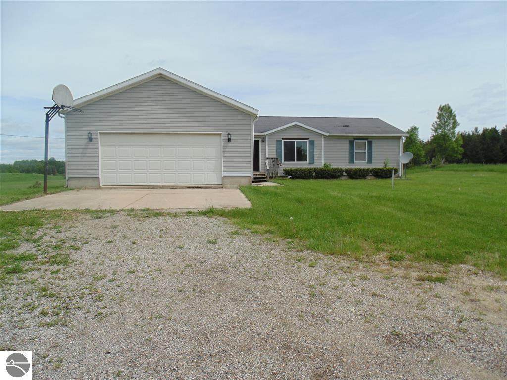 15614 19 Mile Road - Photo 1