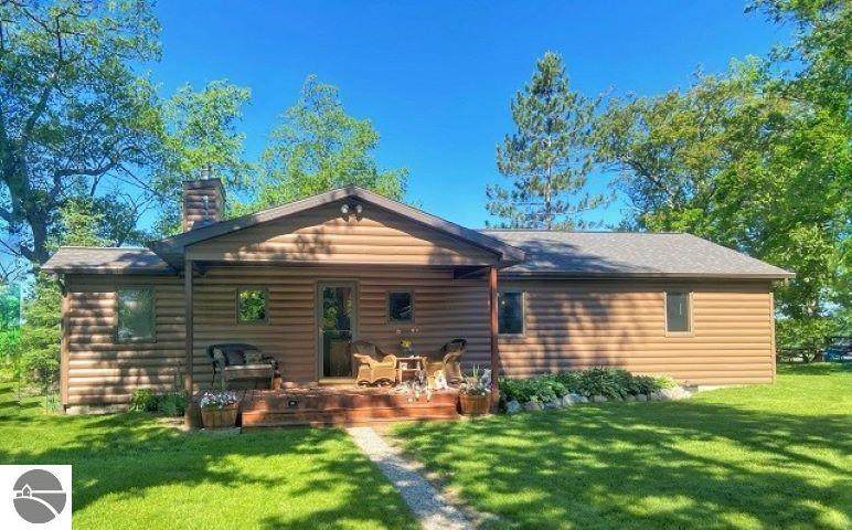 2051 Maple Lane - Photo 1