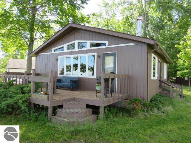 197 Warren Avenue - Photo 1
