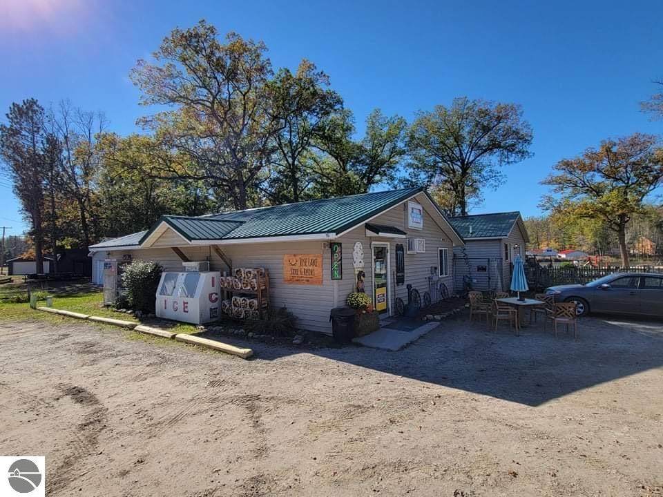 7065 Jose Lake Road - Photo 1