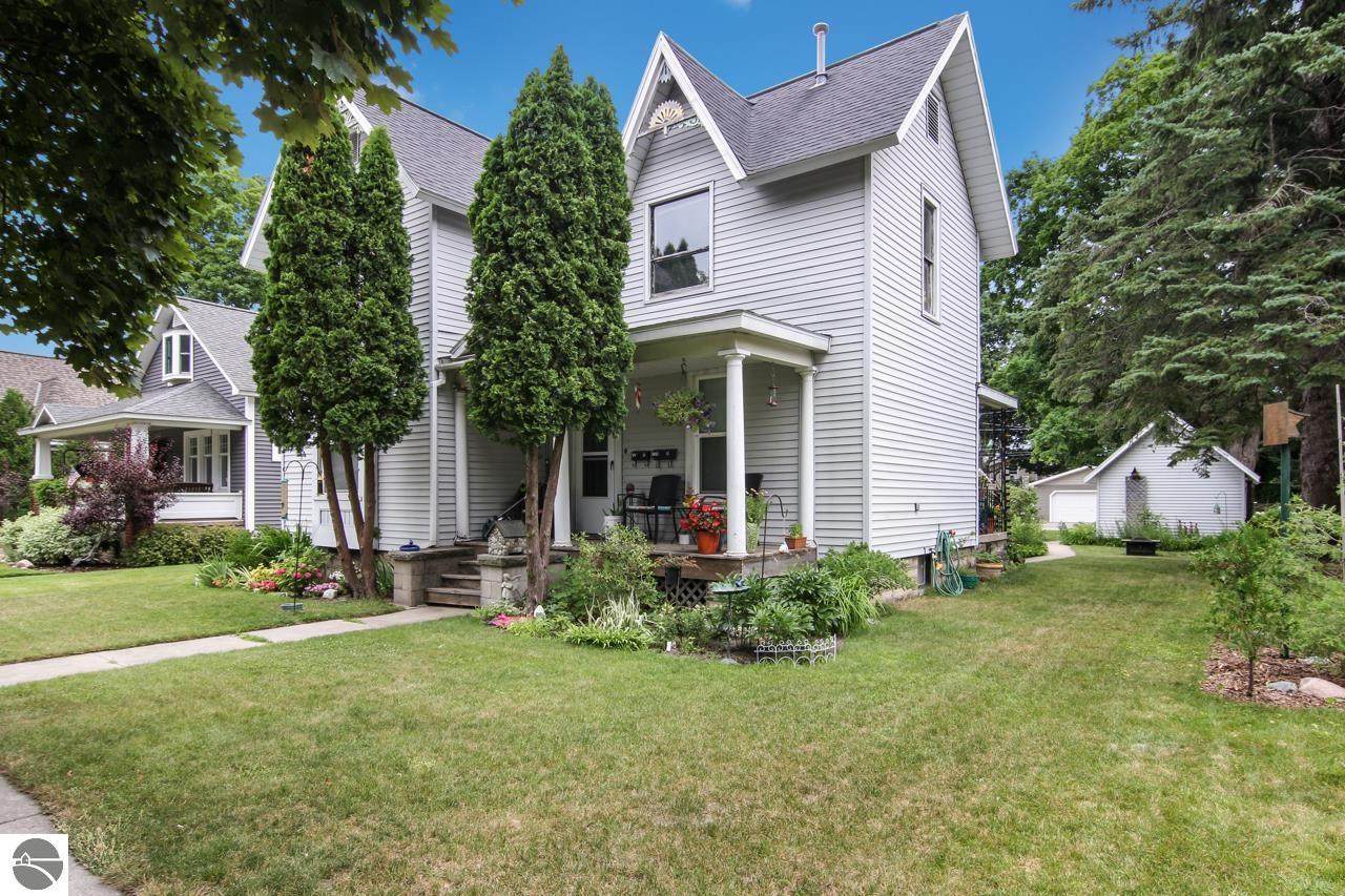 128 Elmwood Avenue - Photo 1