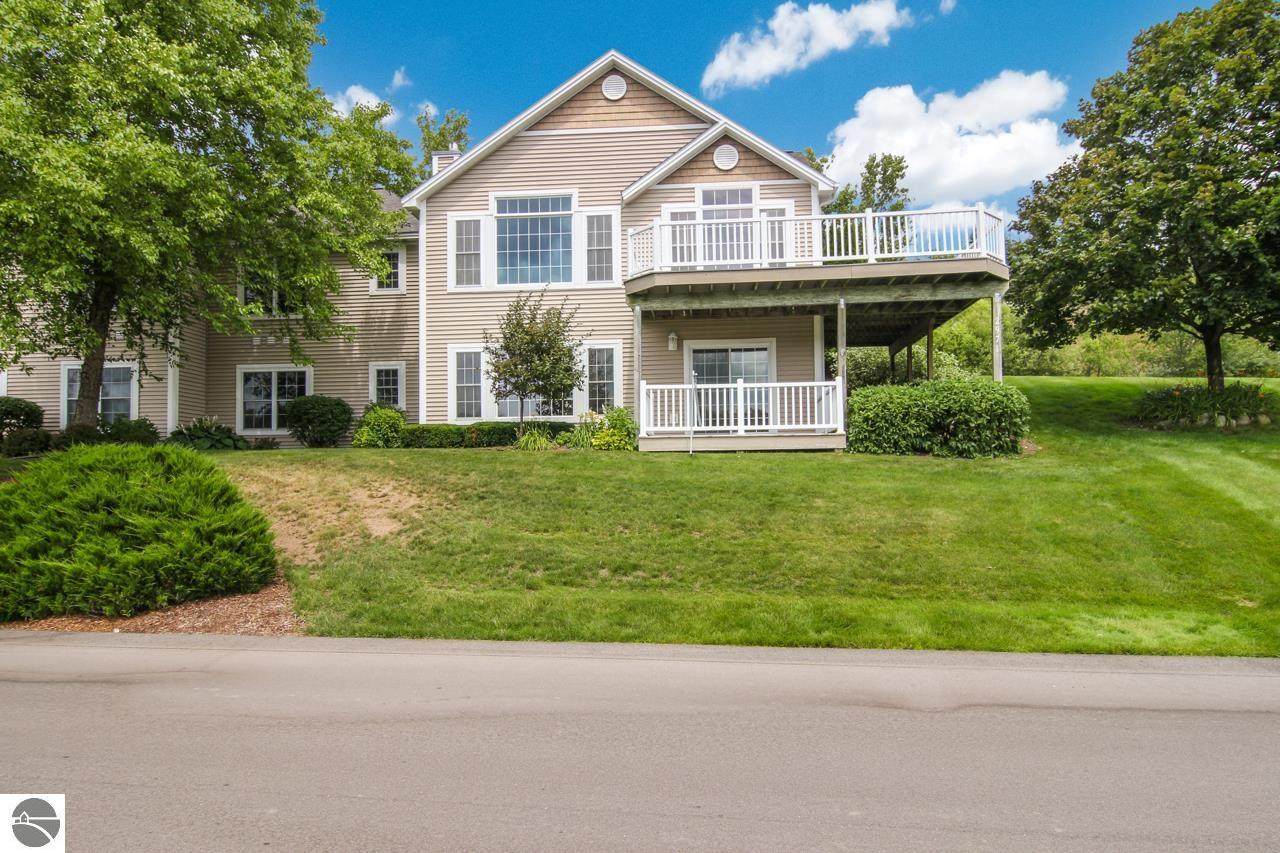2971 Crown Pointe Drive - Photo 1