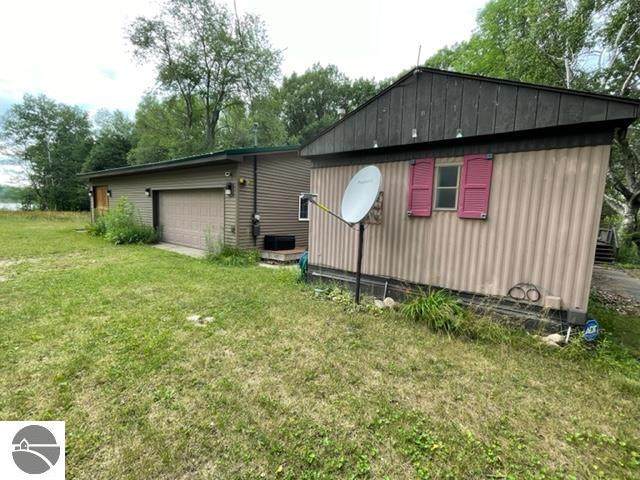 23515 30th Avenue - Photo 1