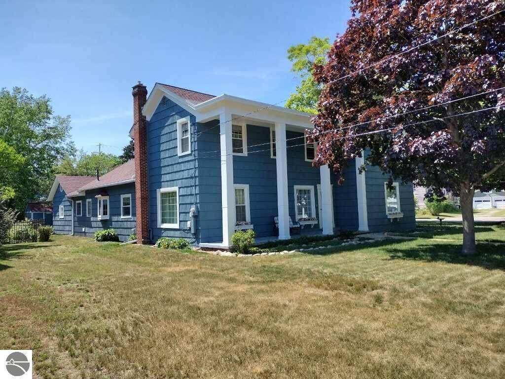 311 Locke Street - Photo 1