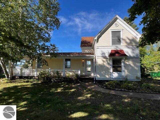 16331 Center Road - Photo 1