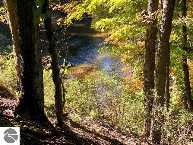 H Tomasek Road - Photo 1
