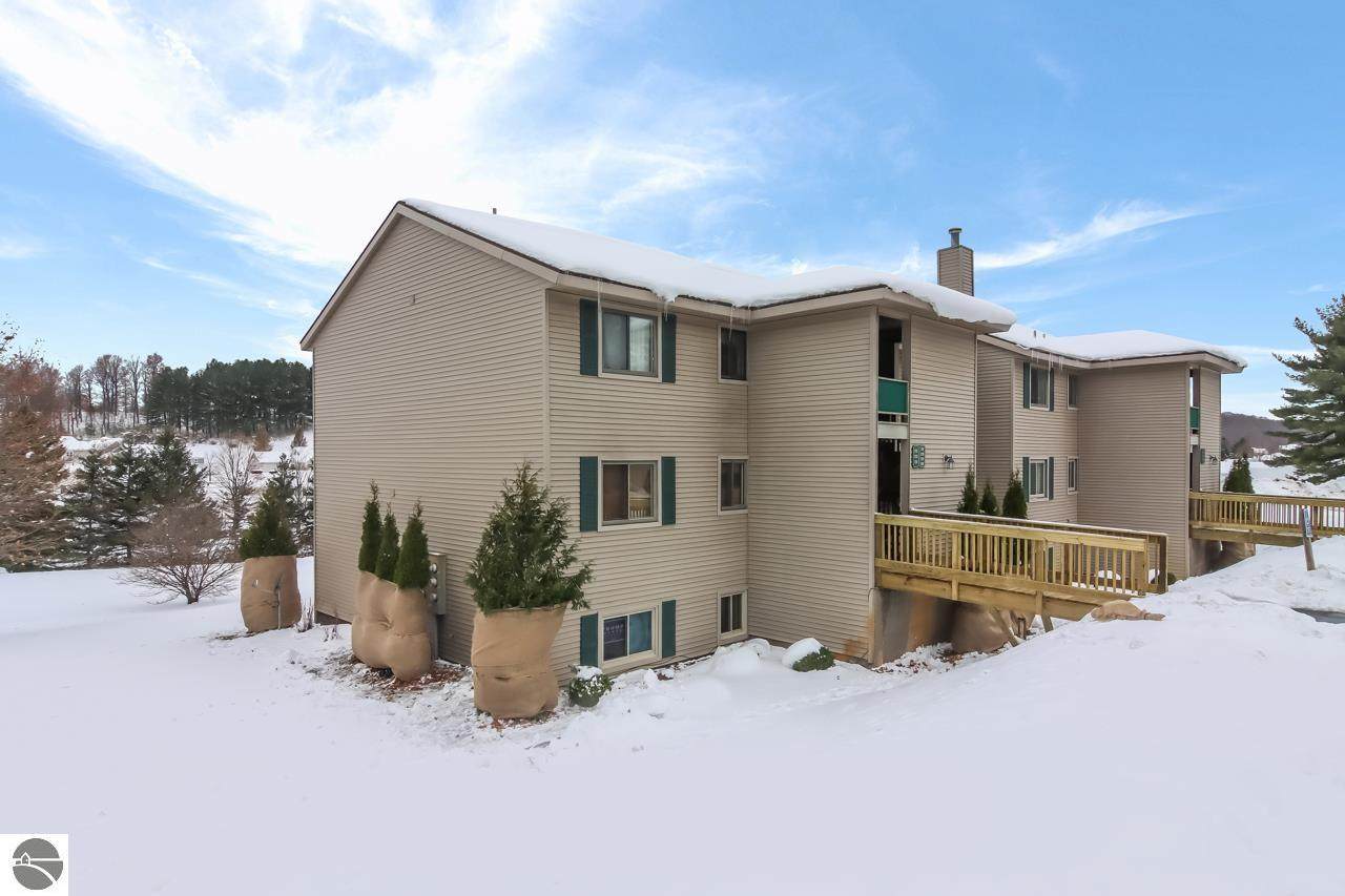 2739 Green Meadows Drive - Photo 1