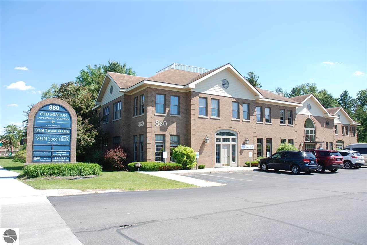 880 Munson Avenue - Photo 1