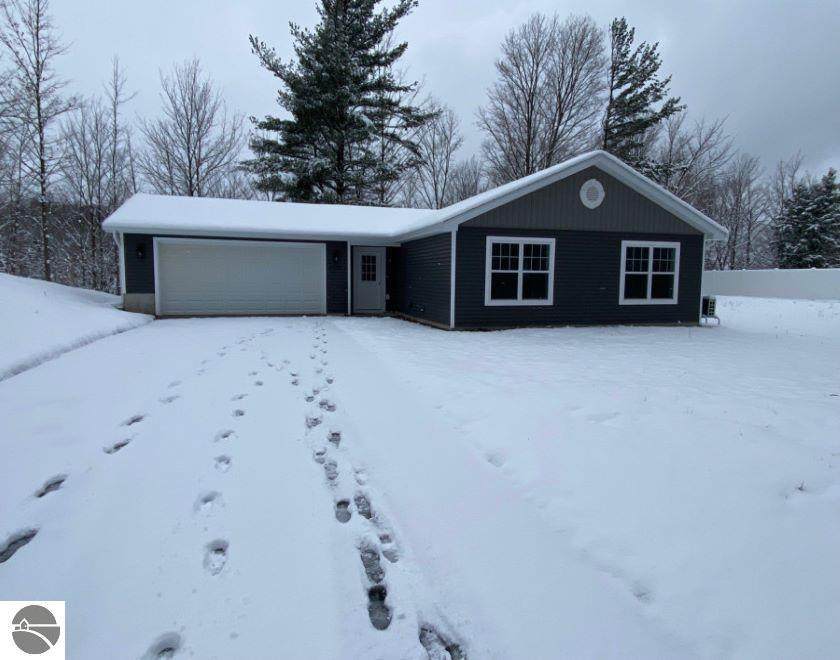 4130 Maple Hill Road - Photo 1
