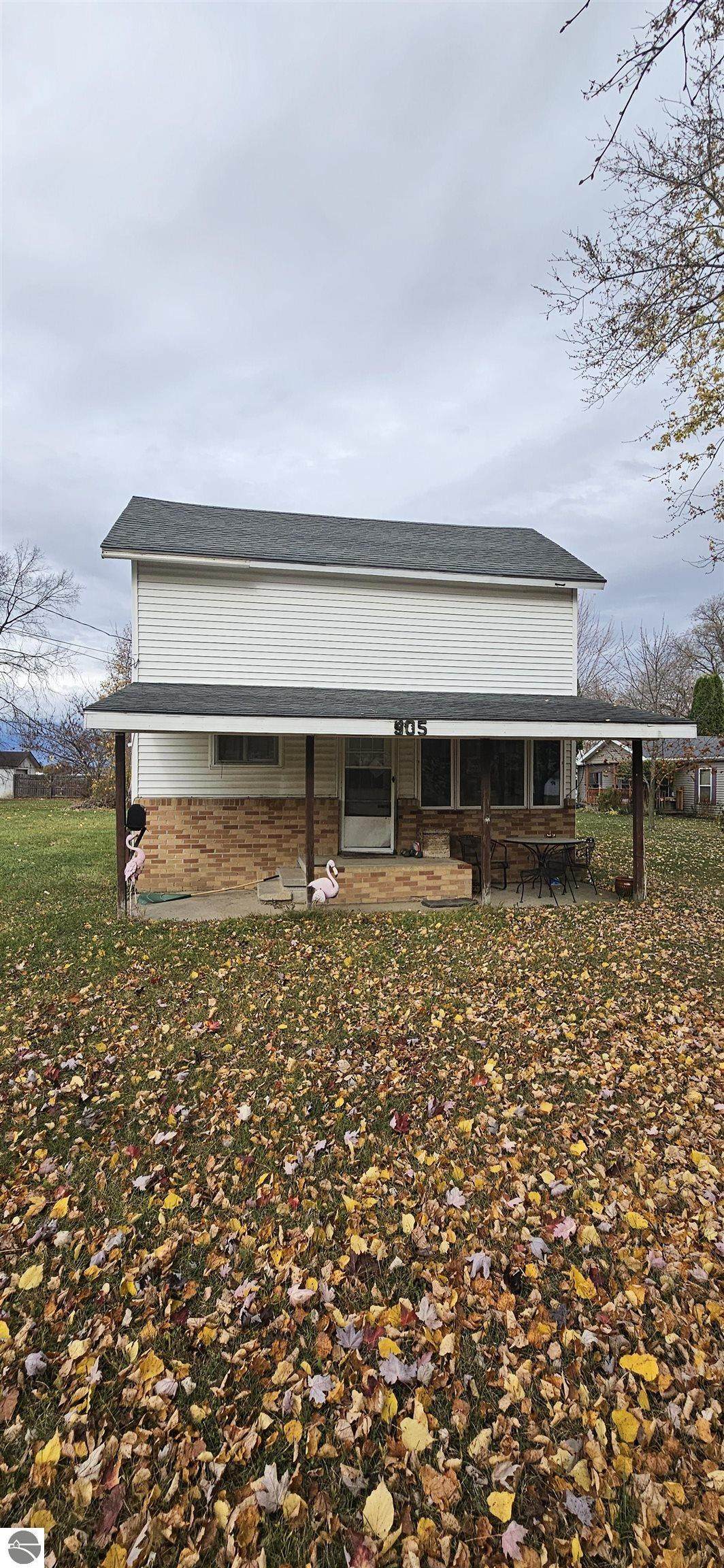 905 Arcada Street - Photo 1