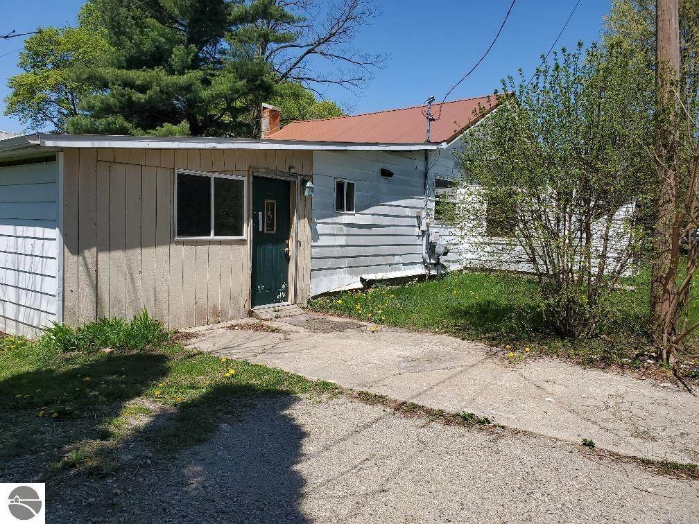 312 Brown Street - Photo 1