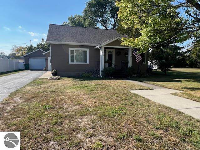 224 Fourth Avenue - Photo 1