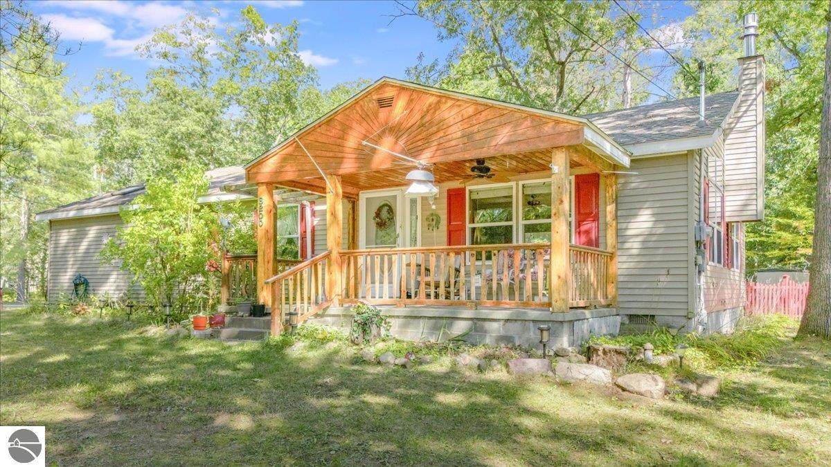 8200 Chain Lake Road - Photo 1