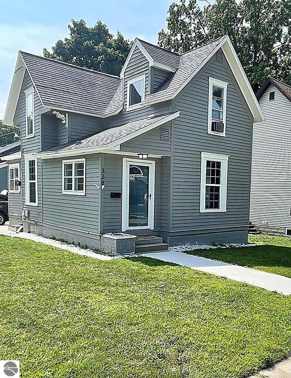 328 Howard Street - Photo 1