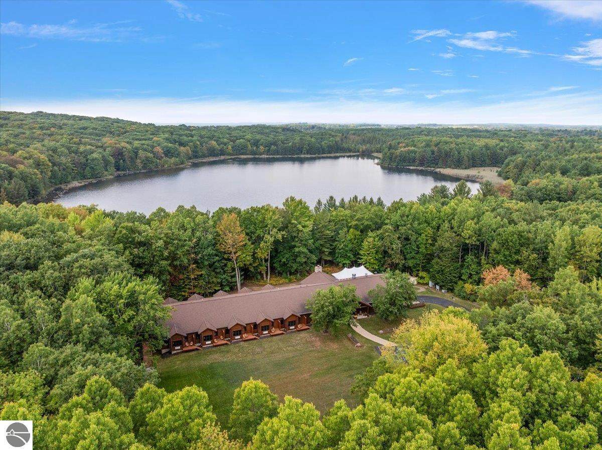 3943 Skookum Road - Photo 1