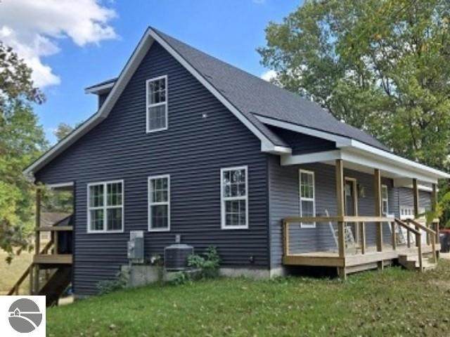 8778 Edgewater Drive - Photo 1