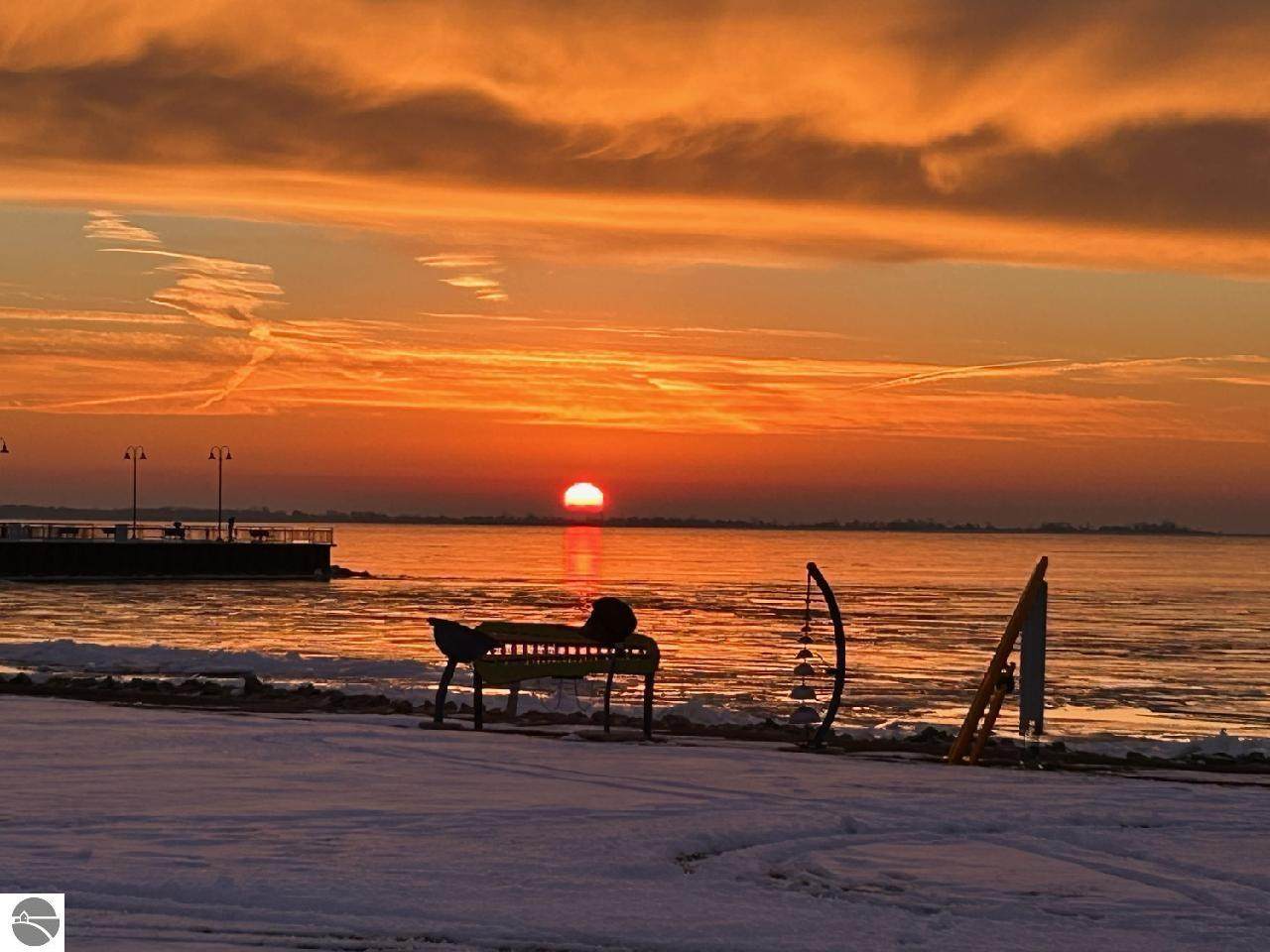 629 Lake Street - Photo 1