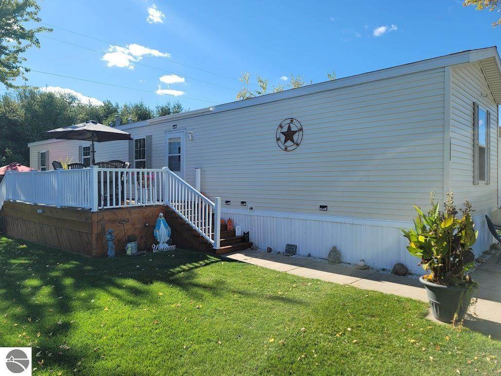 3331 Lassie Drive - Photo 1