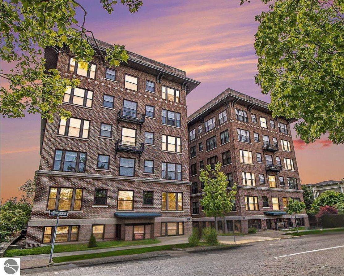 471 South Street - Photo 1