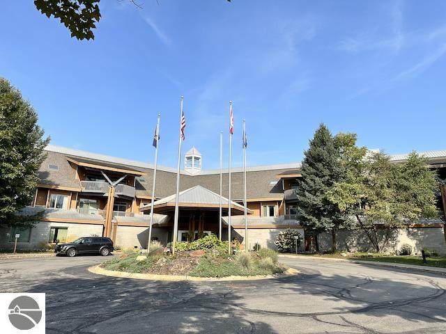 2400 Troon South - Photo 1