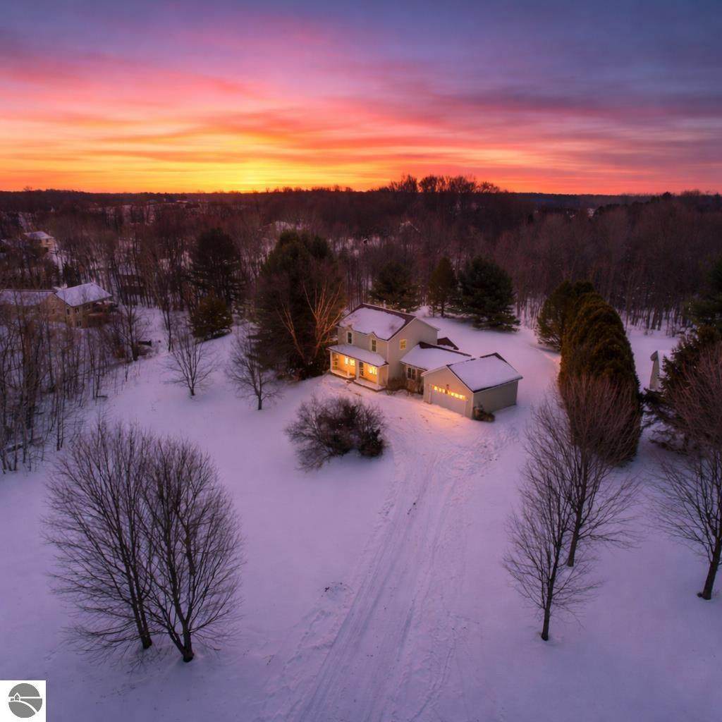 834 Shamrock Lane - Photo 1