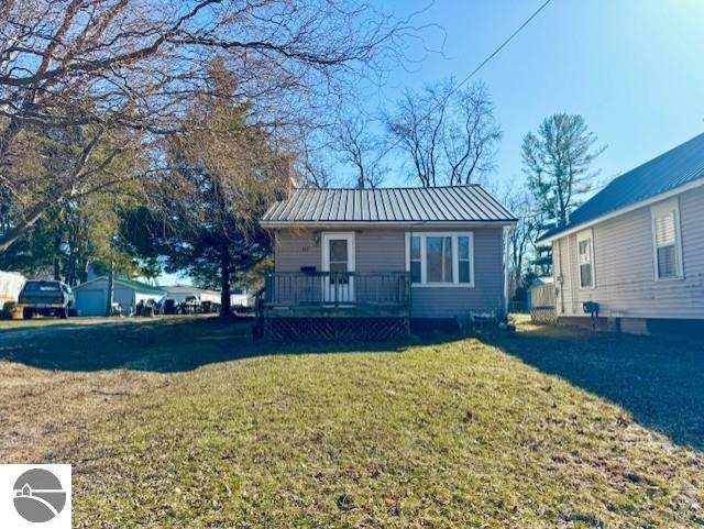 348 Grover Avenue - Photo 1