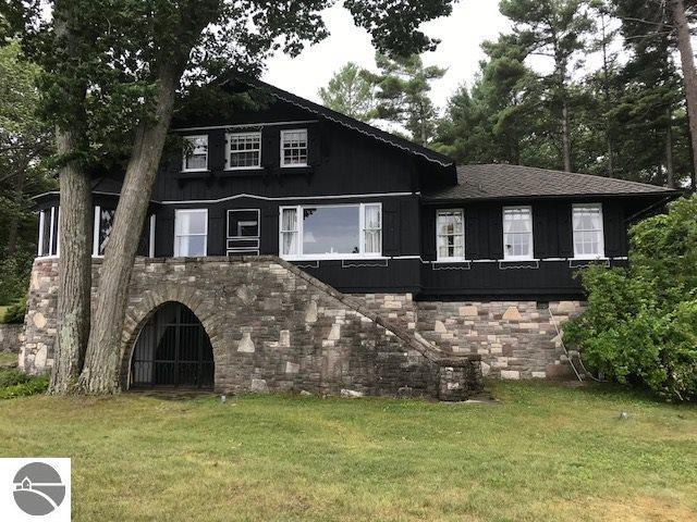 625 Crescent Avenue - Photo 1