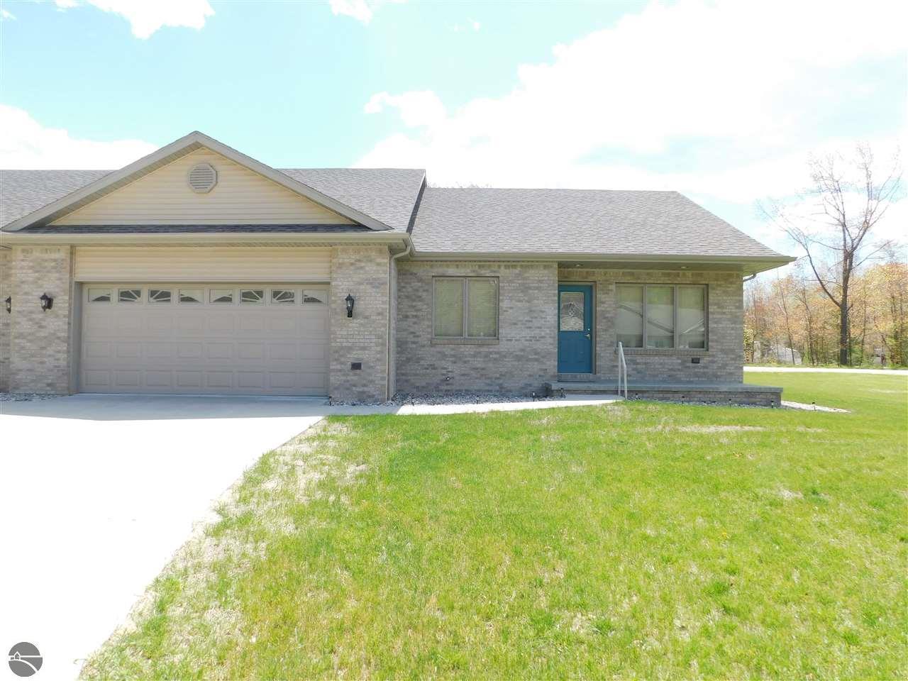 5860 Huron Woods Lane - Photo 1