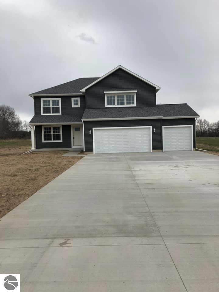 2609 White Pine - Photo 1